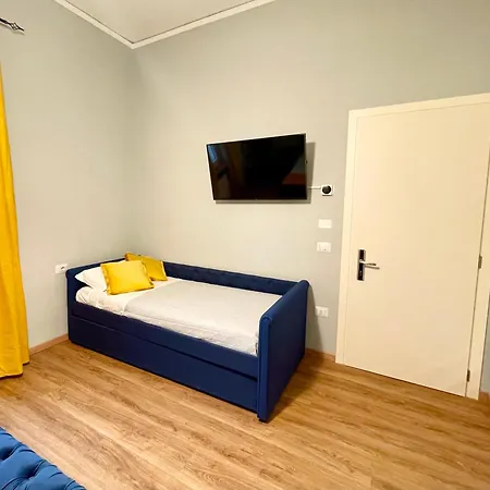 Domus 44 בית הארחה 3*