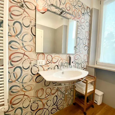 Domus 44 * Verona